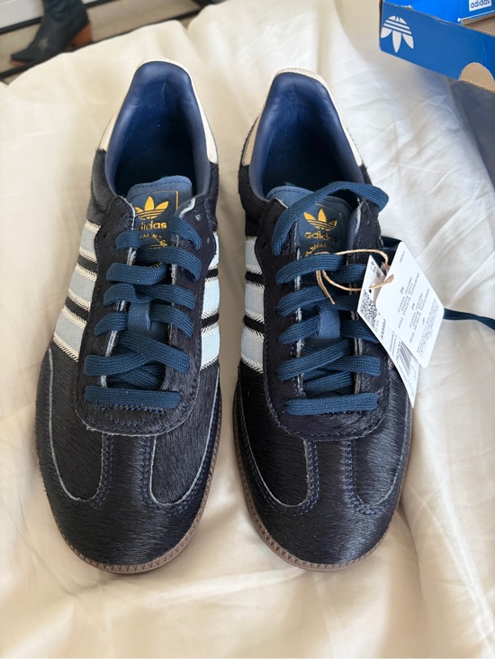 adidas Shoes - NWT Navy Cow Fur Adidas Sambas